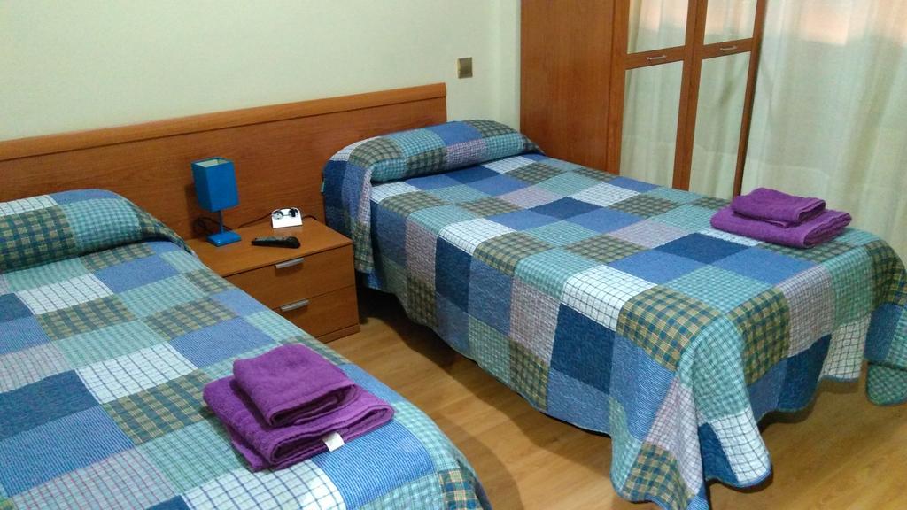 Pension Calfred II Logrono Luaran gambar