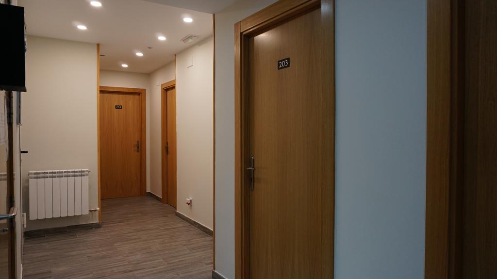 Pension Calfred II Logrono Luaran gambar