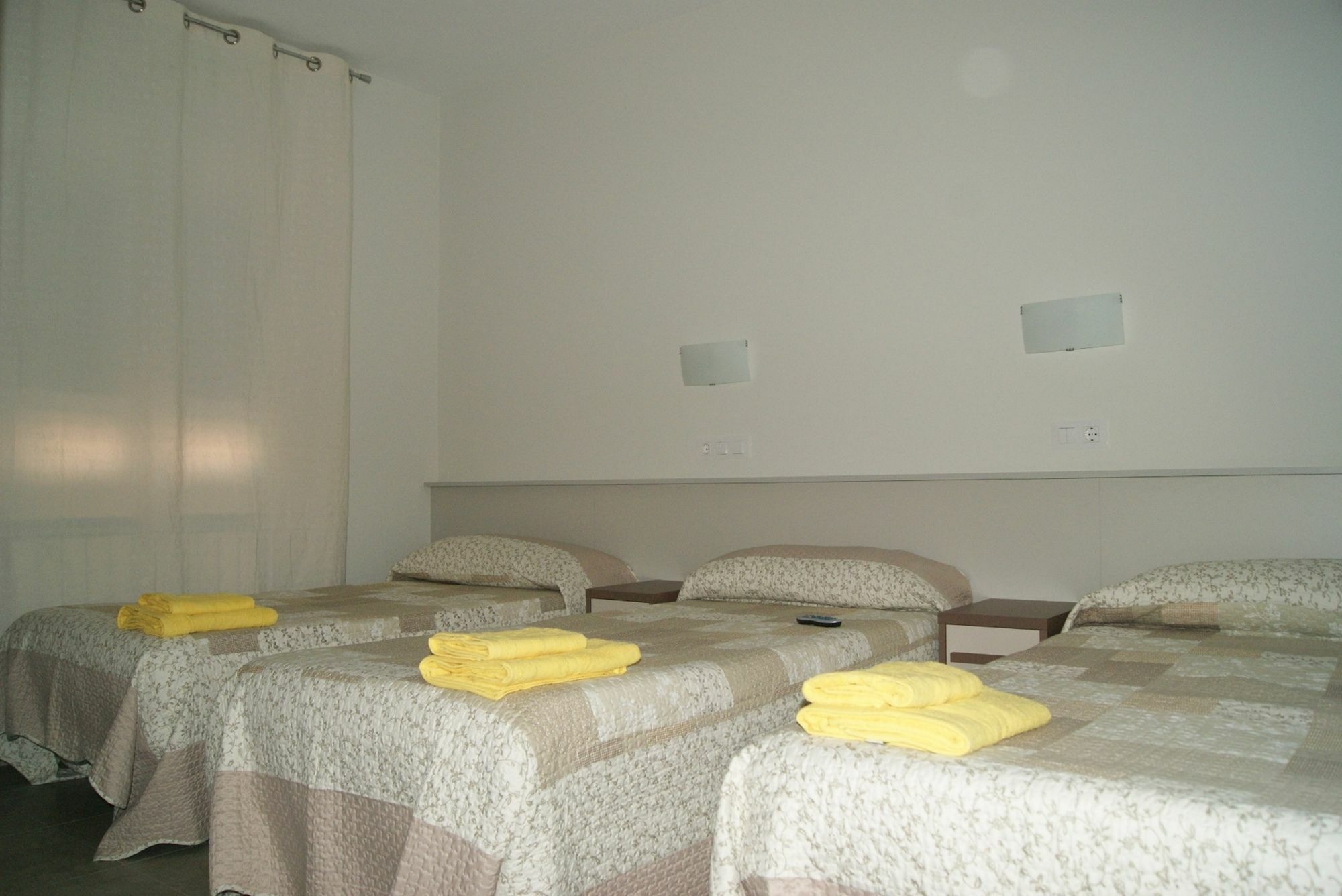 Pension Calfred II Logrono Luaran gambar