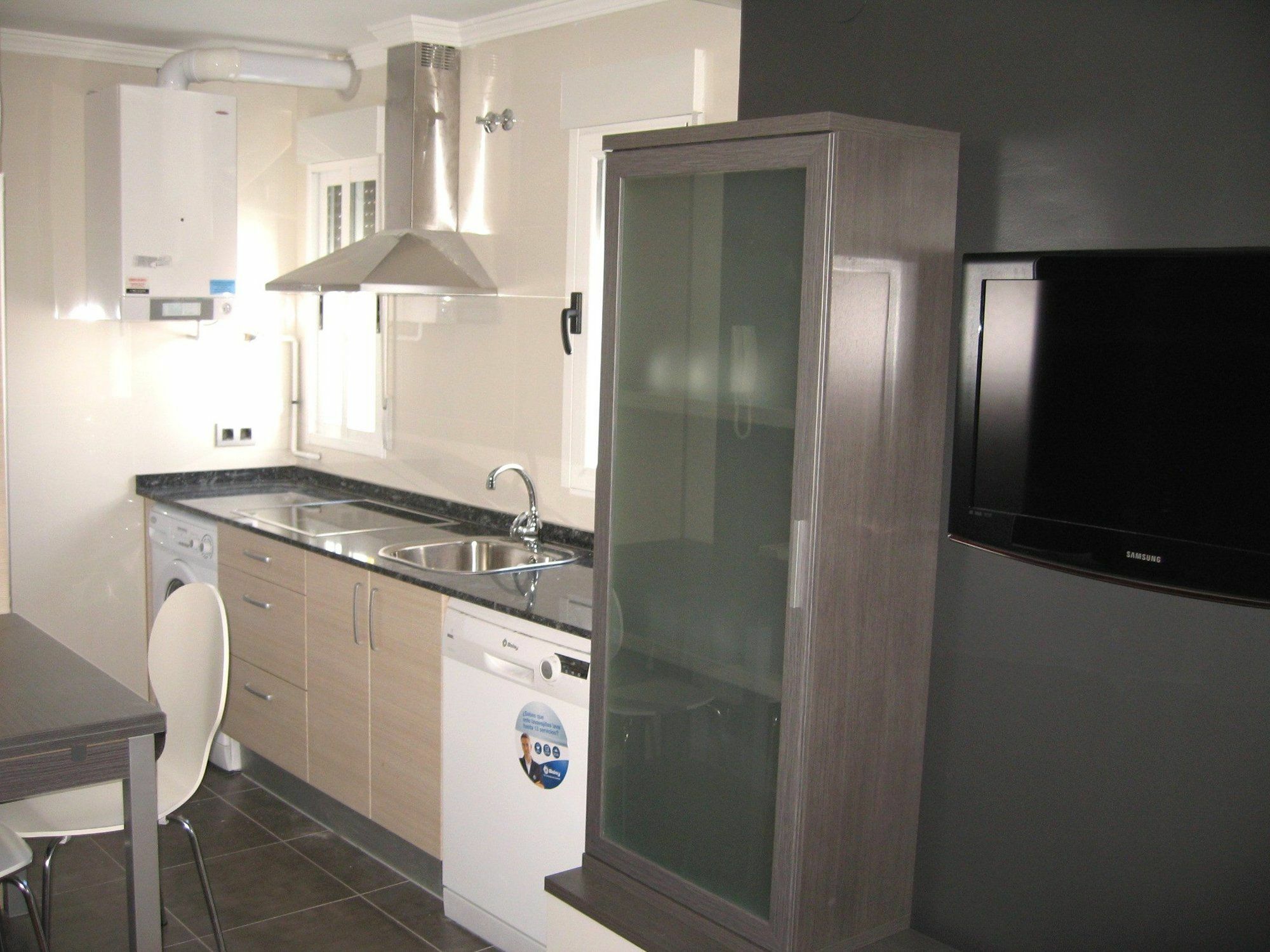 Pension Calfred II Logrono Luaran gambar