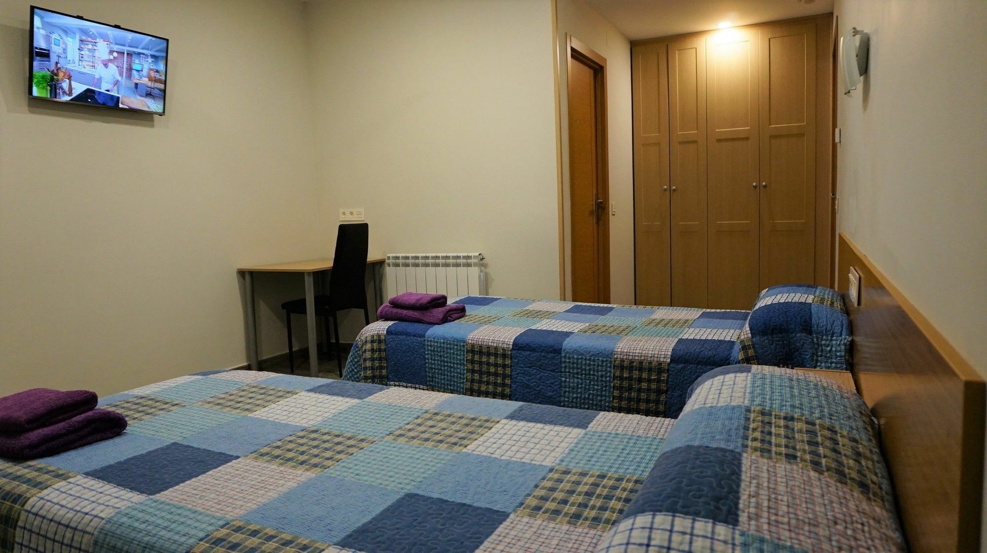 Pension Calfred II Logrono Luaran gambar